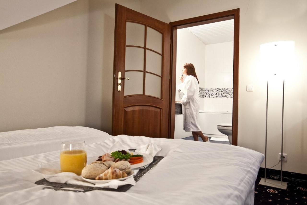 אינוואלד Parkhotel Lyson חדר תמונה